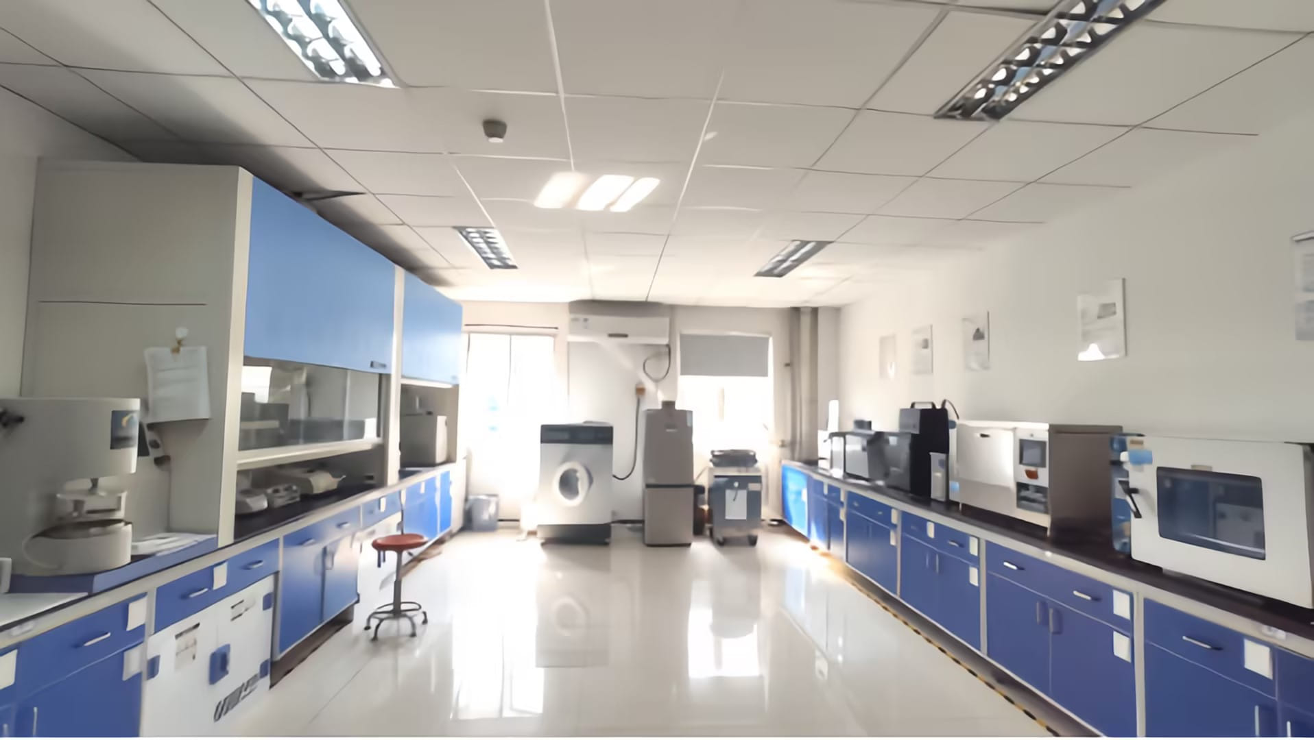 �������ʹ����²ķ����������ĳ��λ��CNAS��֤